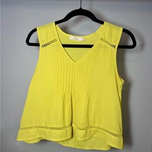 Chic Yellow Sleeveless Top